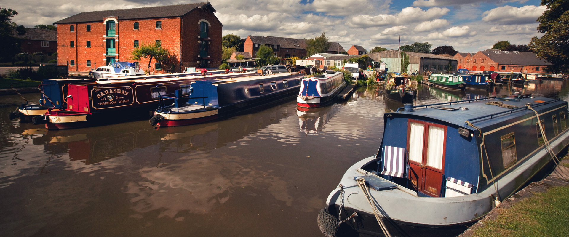 High-quality office rentals close to Derby and M1.